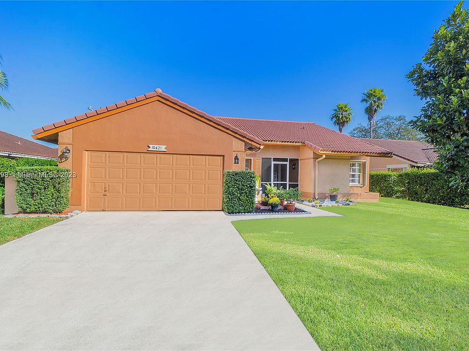 1st image of 10421 NW 9th Pl
