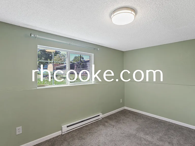 3619 N Thor St — Photo 13