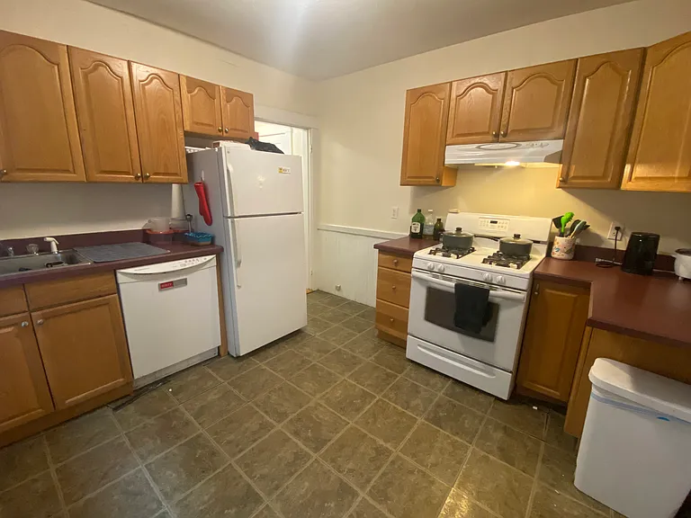 49 Englewood Ave #5 — Photo 14