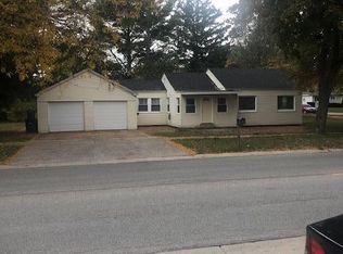 3217 Maple Grove Rd, Muskegon, MI 49441