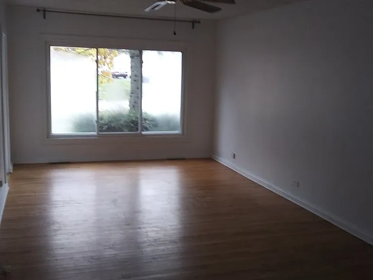 120 S Park St #1 — Photo 6