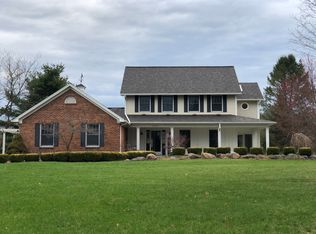 13175 Holtforth Rd, Fenton, MI 48430