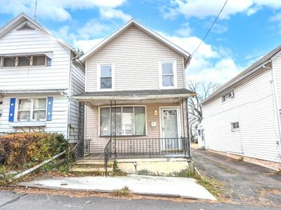 45 Harkins Ln, Wilkes Barre, PA, 18702