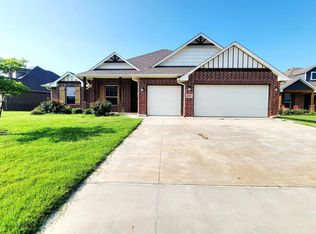 1500 Cordgrass Ct, Edmond, OK 73013