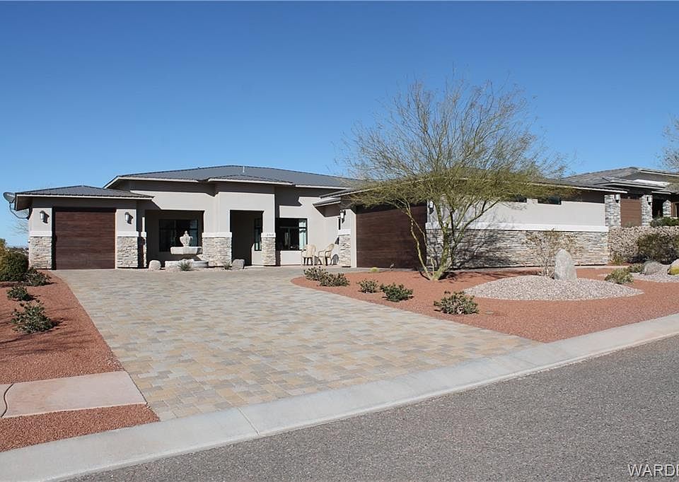 1st image of 2549 Trade Wind Dr