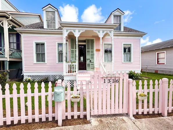 1316 Winnie St, Galveston, TX 77550