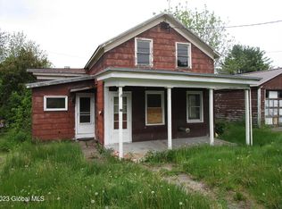 27 Stone Arabia St, Fort Plain, NY 13339