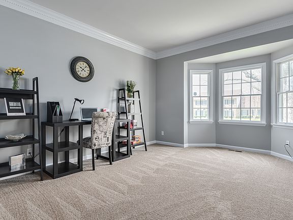 4th image of 9716 Berry Hill Dr