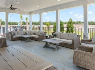 109 N Grassland Rd, Holly Ridge, NC 28445