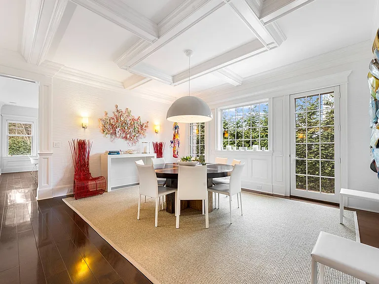 36 Huntting St — Photo 11