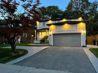 85 Montressor Dr #Bmt, Toronto, ON M2P 1Z3