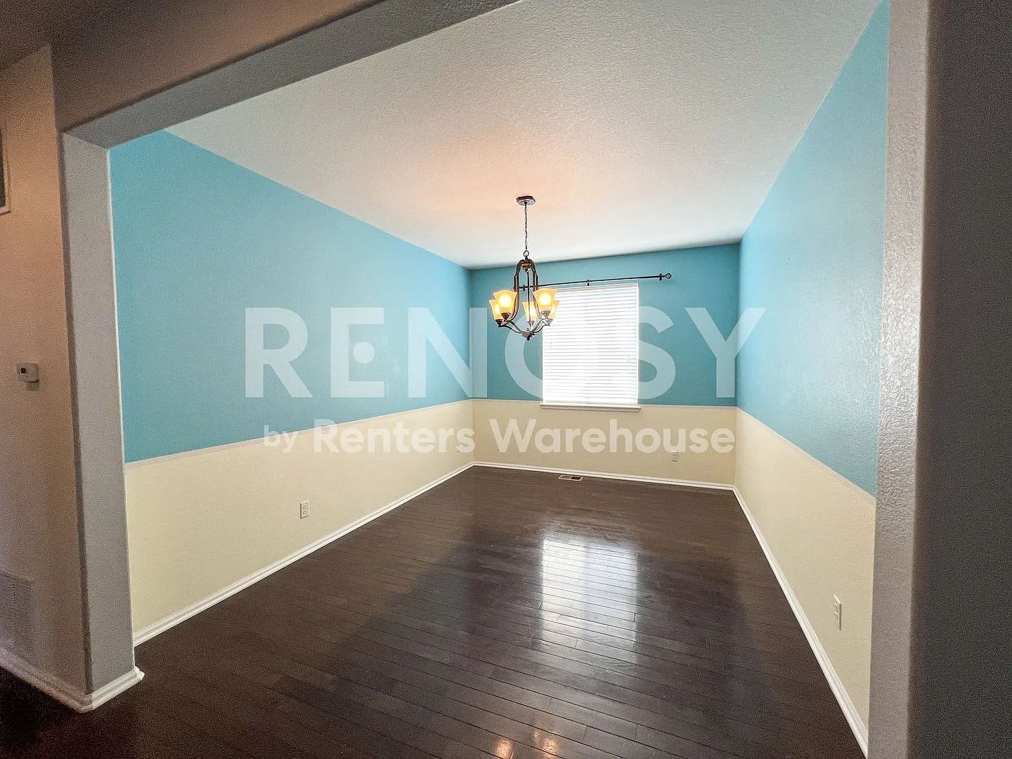 25104 E Pinewood Pl, Aurora - Available Now — Photo 4