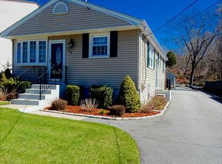 125 Lexington Ave, North Providence, RI 02904