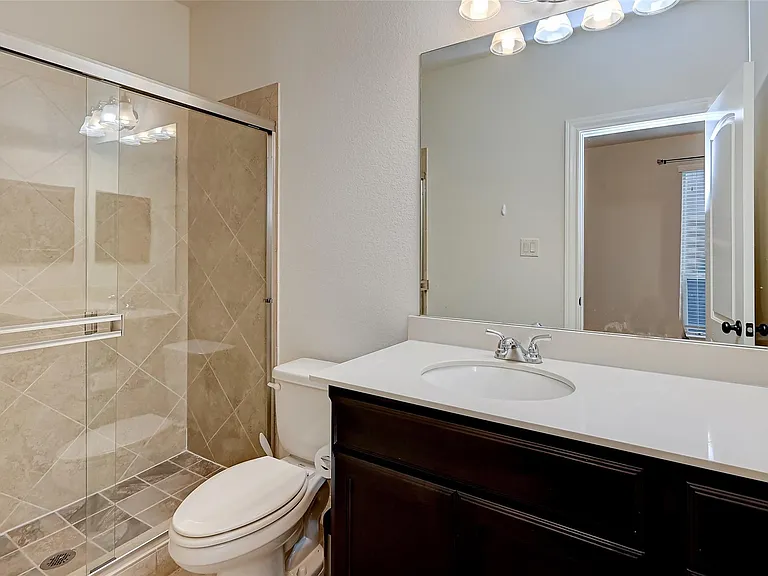 4006 Misty Waters Ln — Photo 21