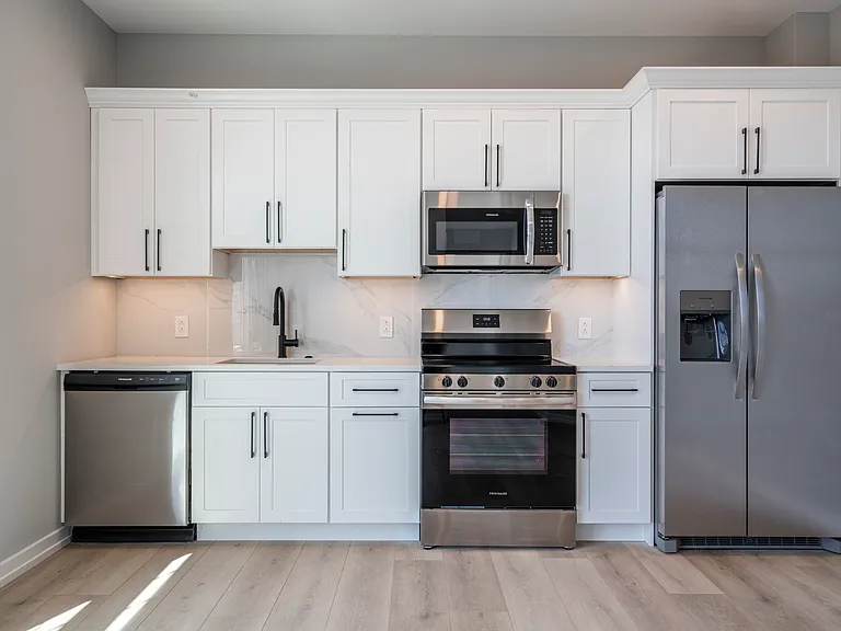2401 Washington Ave — Photo 19