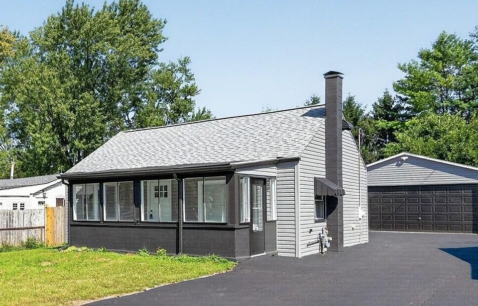 1st image of 506 Rumsey Rd