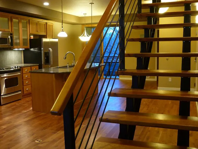 STAIR 12