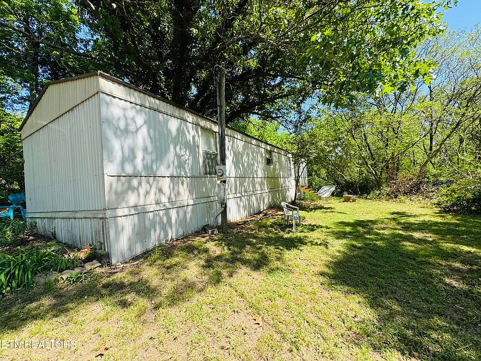 1st image of 9923 Old Chestnut Ridge Rd