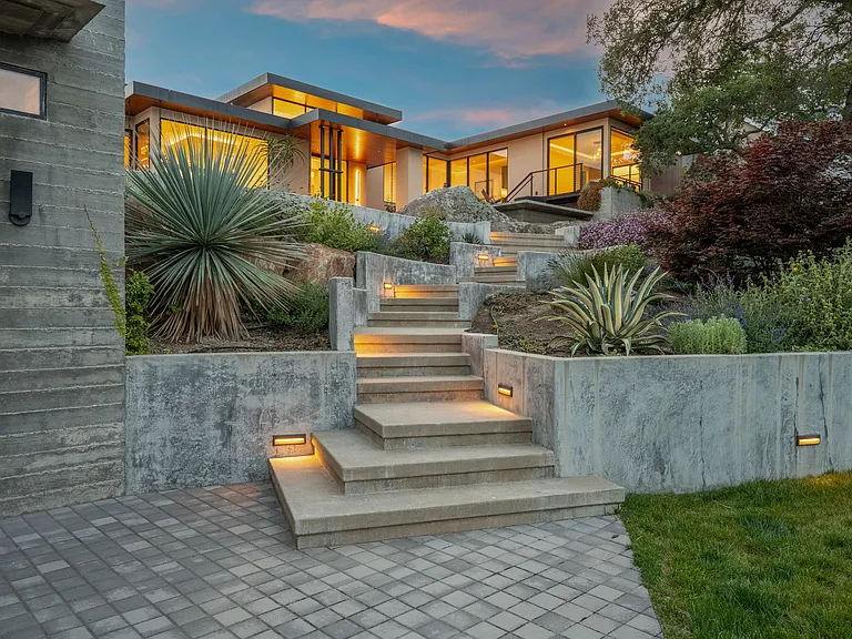 663 Montecito Blvd — Photo 60