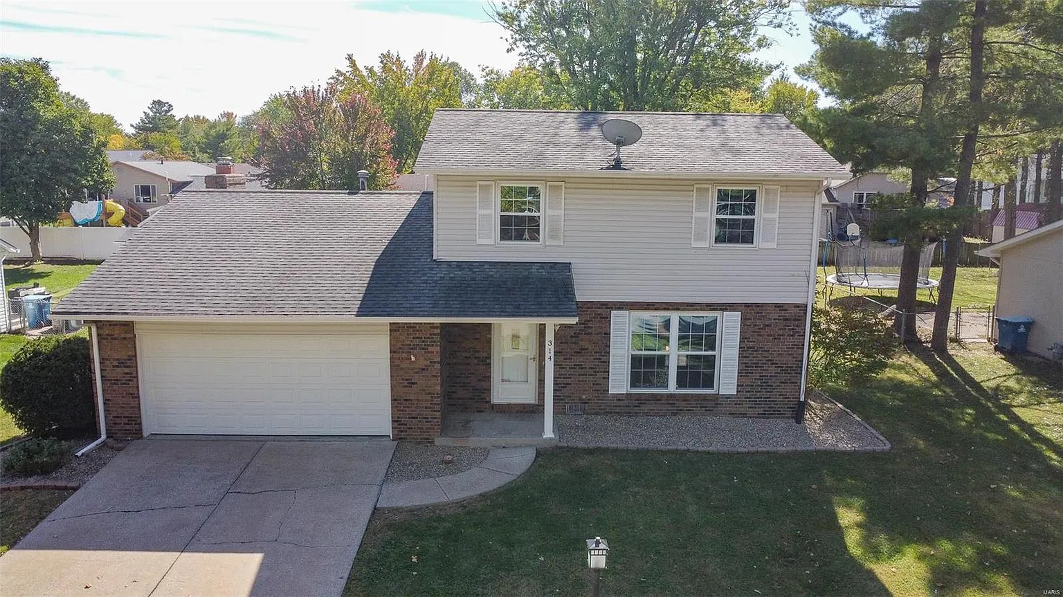 314 Goldenrod Ln photo 1