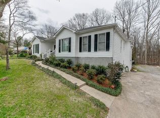 6420 Samoa Way, Flowery Branch, GA 30542