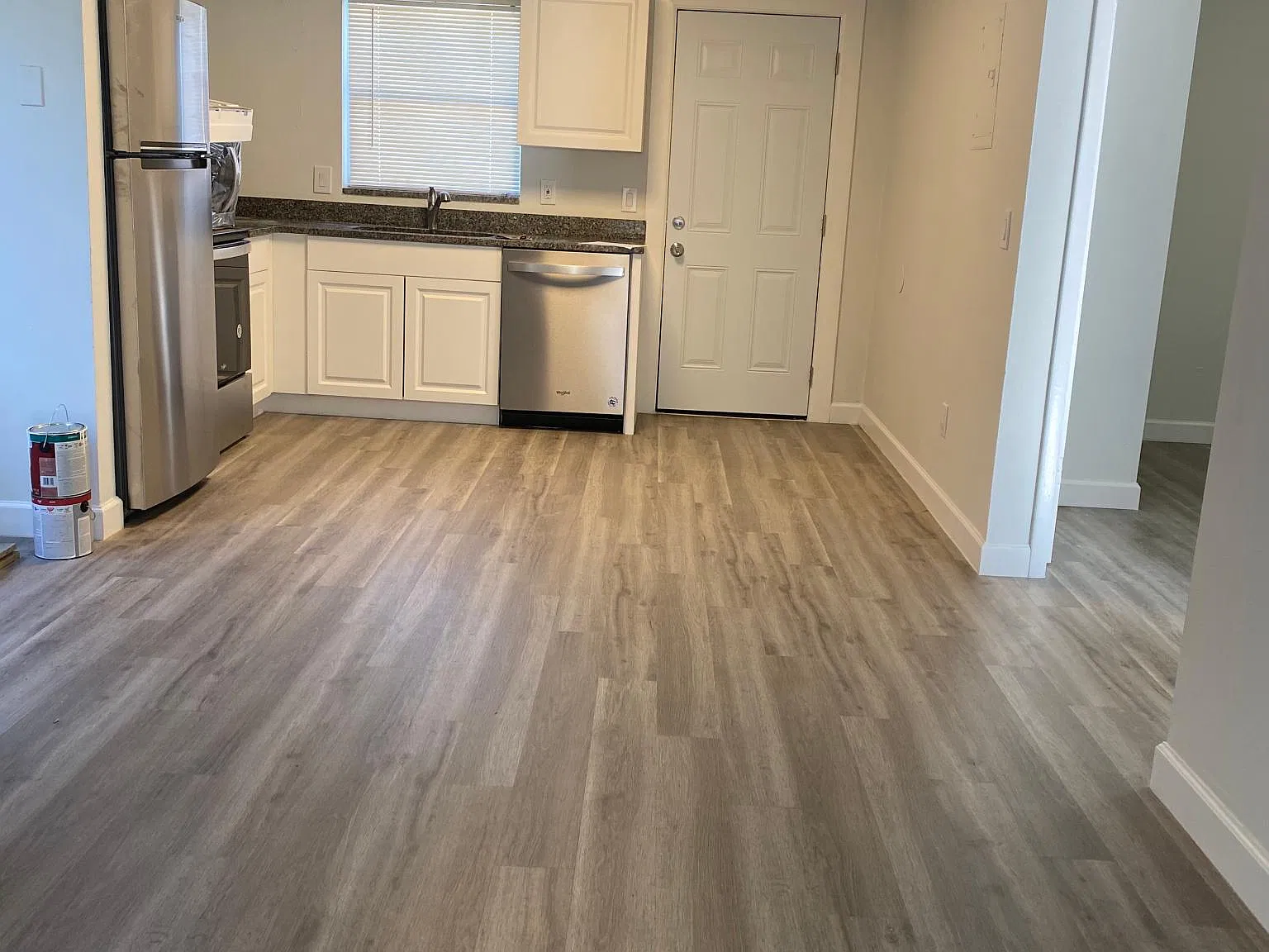 2 bed, 799 sqft, $1,400 — Photo 4