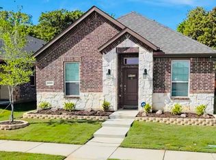 2233 Obsidian Dr, Aubrey, TX 76227