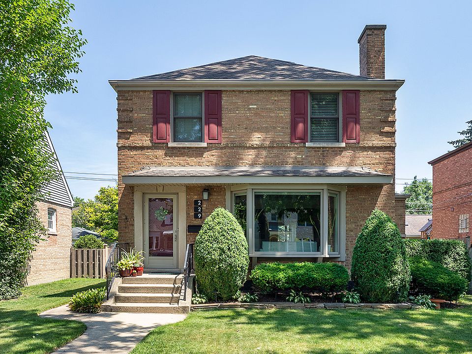 1st image of 229 N Western Ave