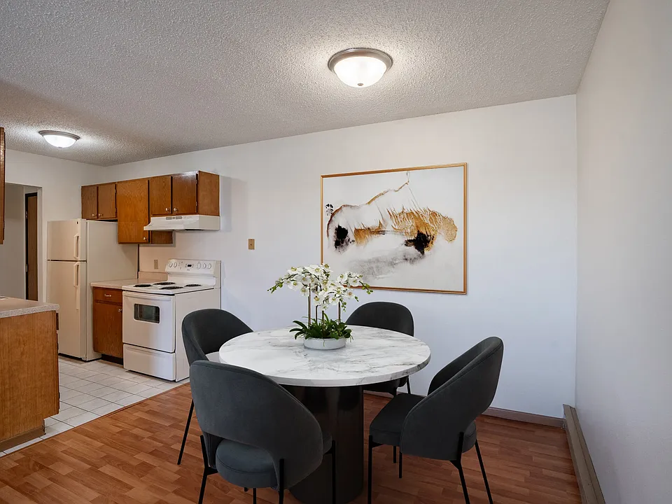 Fargo, ND Bella Vista Apartments | Dining