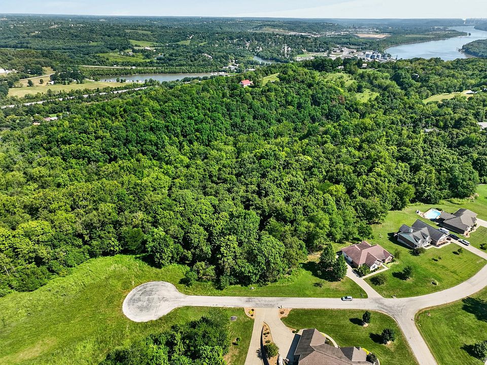 2nd image of 77 Indian Ridge Dr