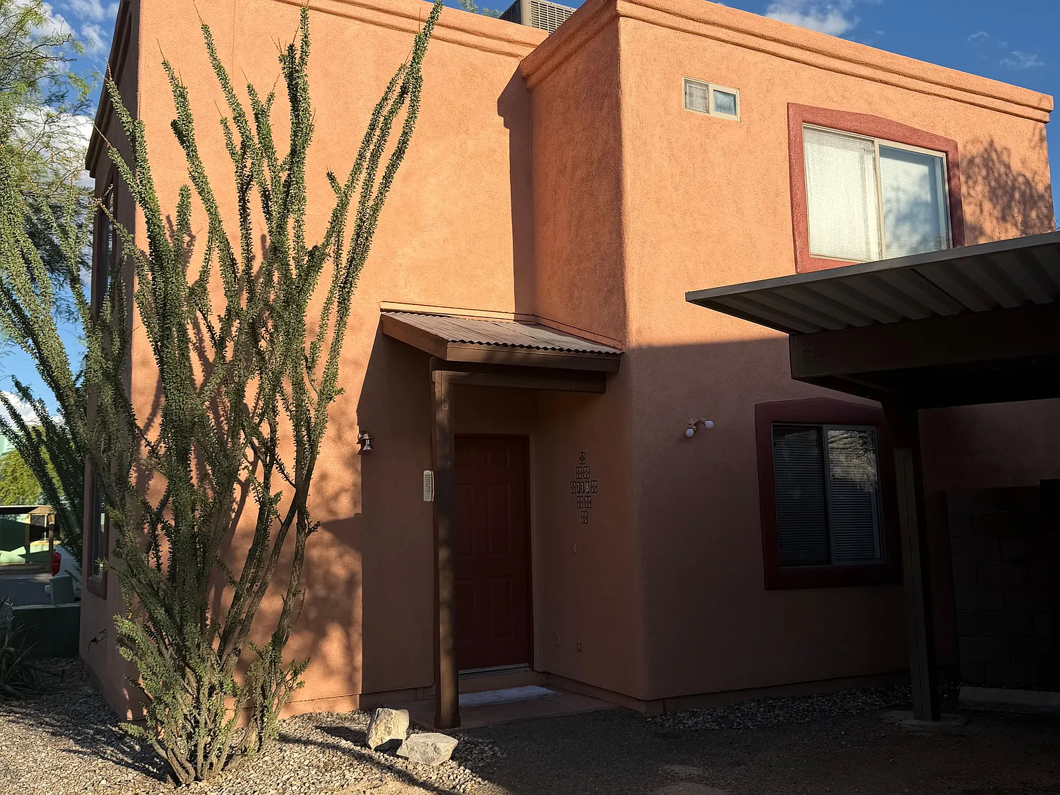 2 bed, 2.0 bath, 1100 sqft, $1,650 — Photo 1