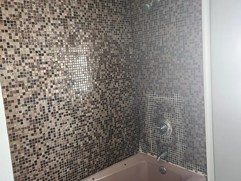 14 Hillside St #2 — Photo 3