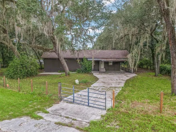 11109 E Cod Dr, Floral City, FL 34436
