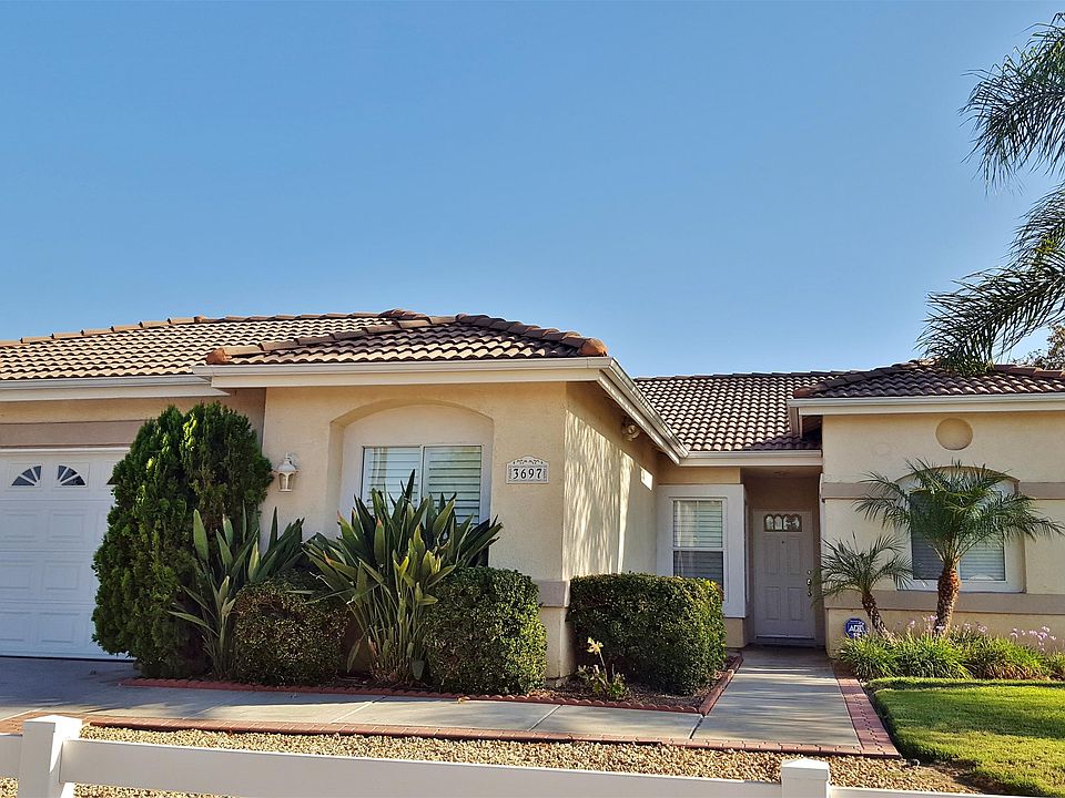 1st image of 3697 W Menlo Ave