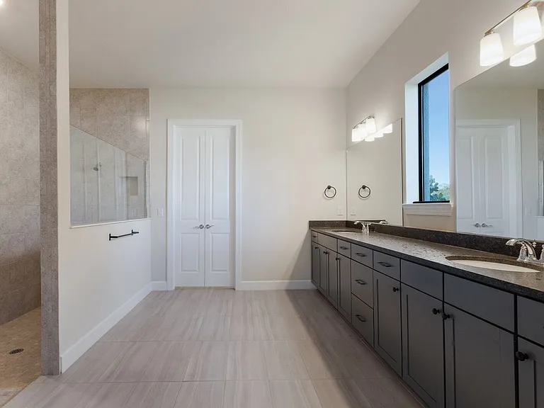 712 Sigsbee Loop — Photo 27