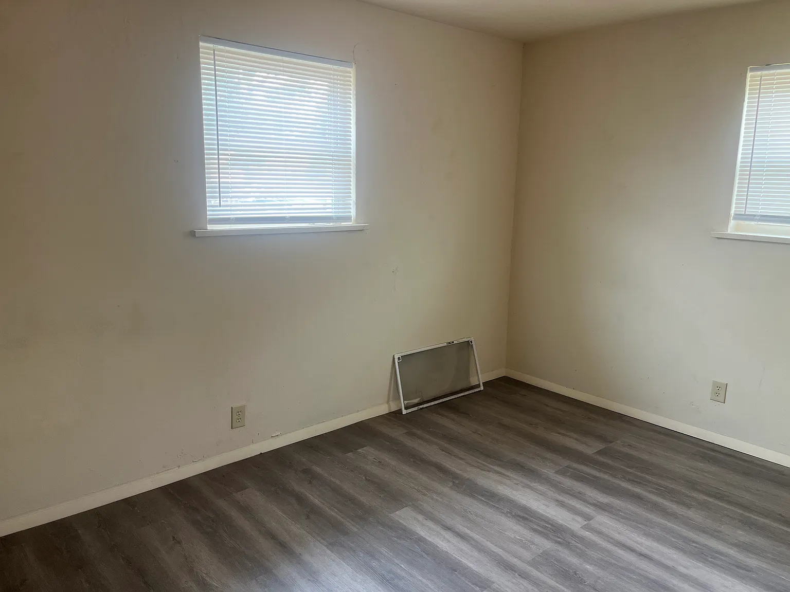 2 bed, 600 sqft, $895 — Photo 3