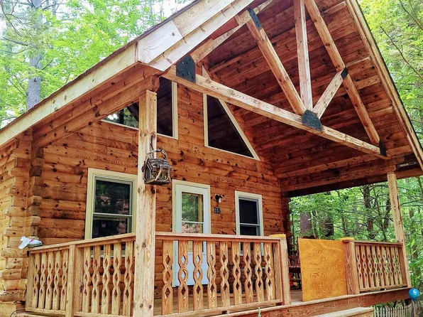 15 Sargent Drive, Raymond, NH 03077