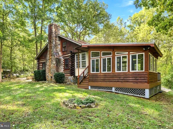 2280 Frogtown Rd, Bluemont, VA 20135