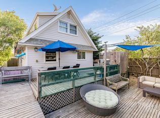 79 Walnut Walk, Bay Shore, NY 11706
