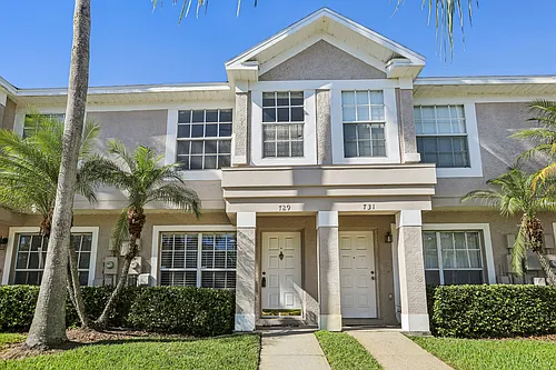 728 Kensington Lake Cir Photo 1