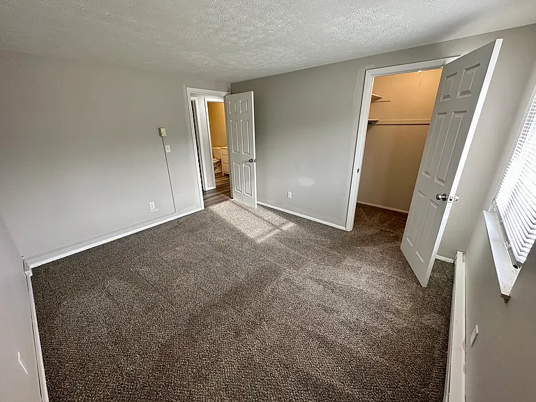 660 S Shore Ct #660 — Photo 14