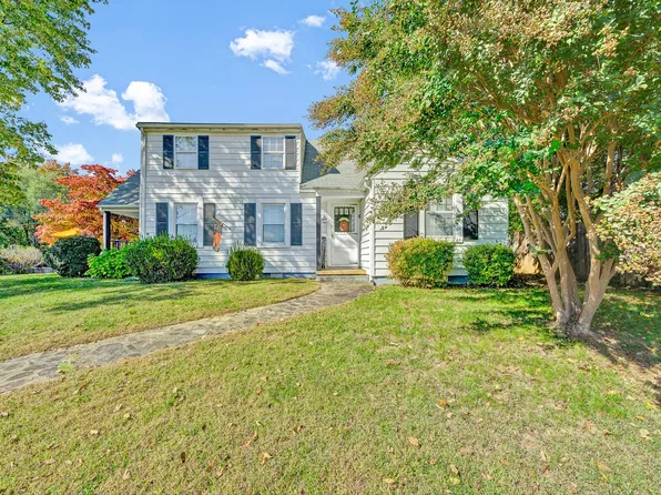 2404 Dunkirk Ave NE, Roanoke, VA 24012
