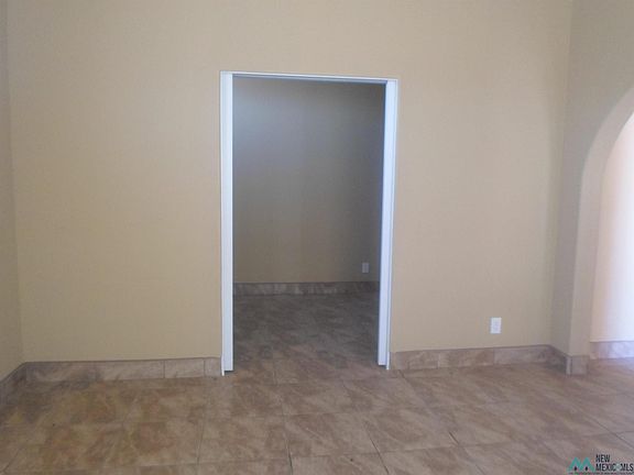 5th image of 9345 Lucca Rd SW