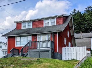 185 Lawn St, Shavertown, PA 18708