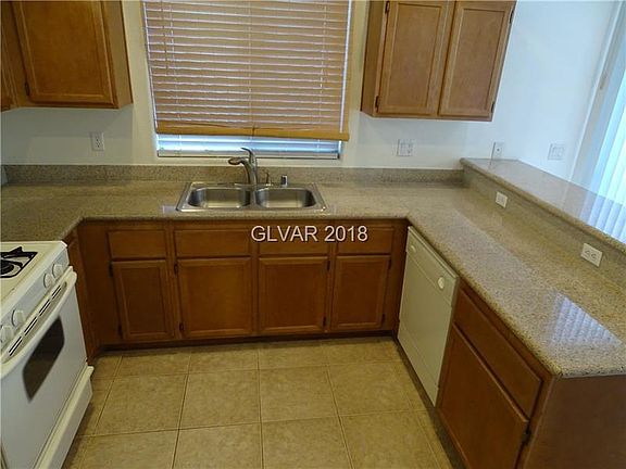 5th image of 1806 Versante Ave