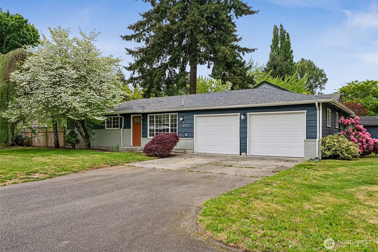 4521 27th Court SE photo 1