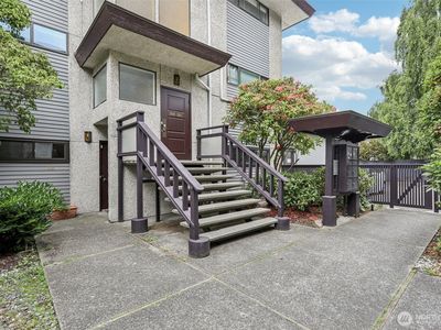 300 N 137th Street #C, Seattle, WA, 98133