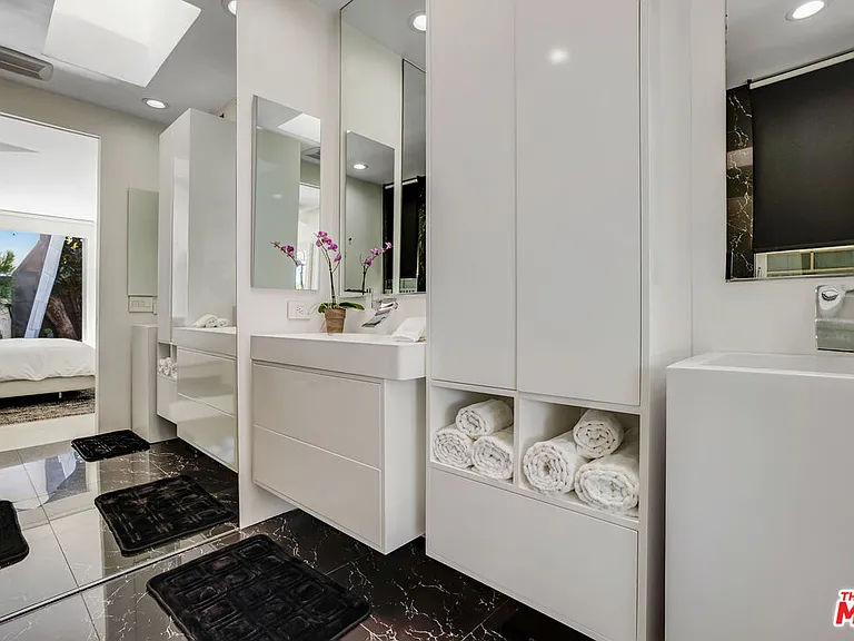 8752 Rangely Ave — Photo 11
