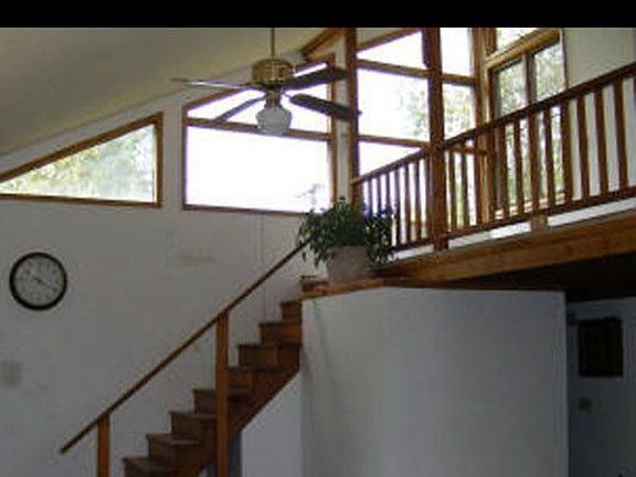 3rd image of 314 Carroll Ave