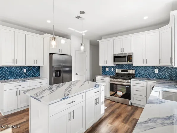 54 Franklin Avenue, Seaside Heights, NJ 08751